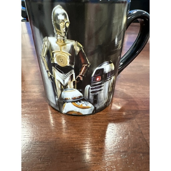 Vintage Star Wars 14 oz Ceramic Coffee/Tea/Cocoa‎ Mug,  BB-8 Droid; R2-D2; C-3PO - Picture 1 of 4